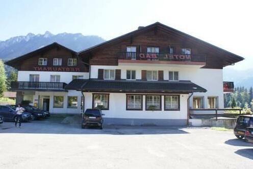 Hotel Bad Schwarzsee - Photo2