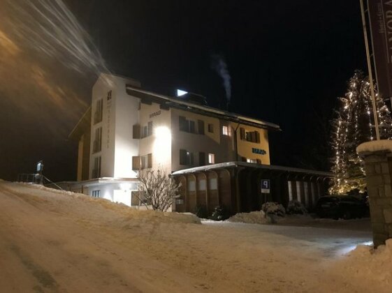 Hotel Garni Panorama Scuol