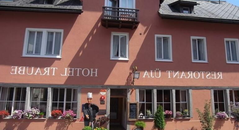 Hotel Traube Scuol