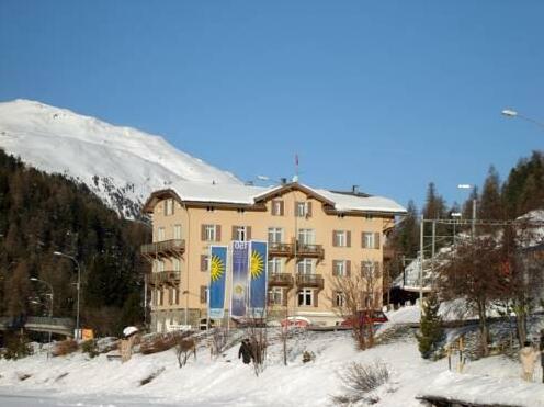 Hotel Bellaval St Moritz - Photo2