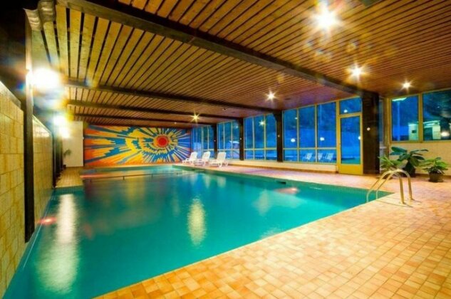 Renovated appartment with indoor swimming pool gym and panoramic view - Photo3