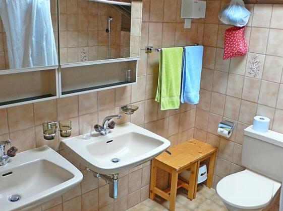 Interhome - Cadras - Photo5