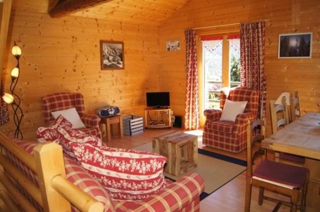 3 Bedrooms Chalet Le Darbay - Photo4
