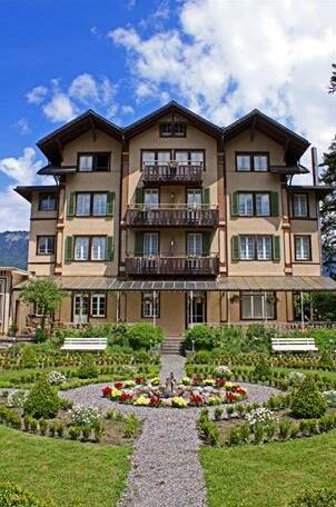 Alpenrose Hotel and Gardens