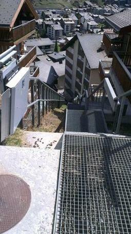 Haus Zenith Apartment Zermatt - Photo2