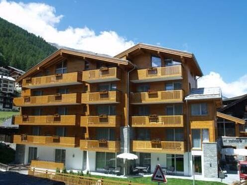Hotel Aristella Swissflair - Photo2