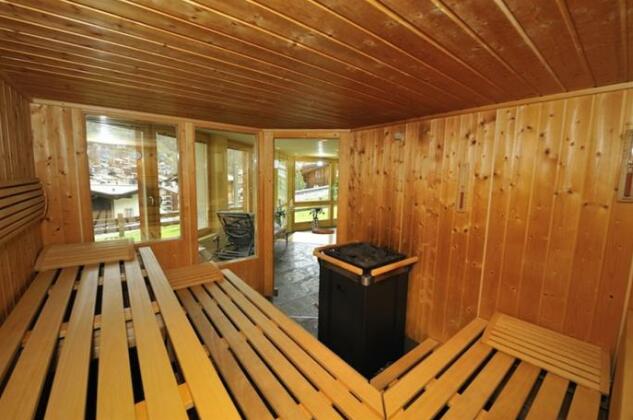 La Boheme Apartments Zermatt - Photo2