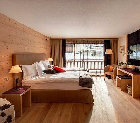Matterhorn Lodge Hotel & Appartements - Photo2