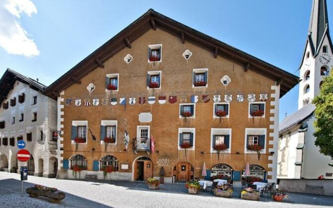 Historic Hotel Crusch Alva