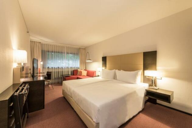 Four Points by Sheraton Sihlcity Zurich - Photo3