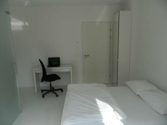 Iq130 Apartment Hotel - Photo5