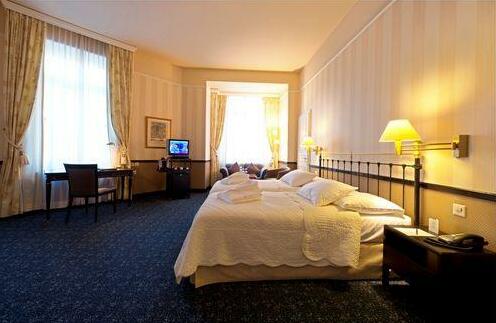 Small Luxury Hotel Ambassador Zurich - Photo3