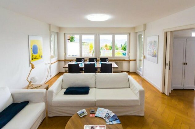Sunny and quiet apartment 20 min from Zurich Main Station
