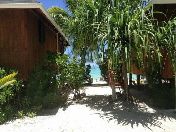 Aitutaki Seaside - Photo4