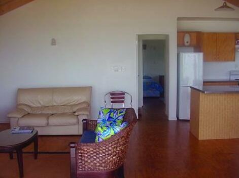 Aretai Beach Villas - Photo2