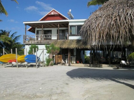 Inanobeach Bungalows - Photo2