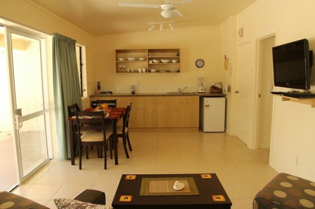 Coral Sands Apartments - Photo4