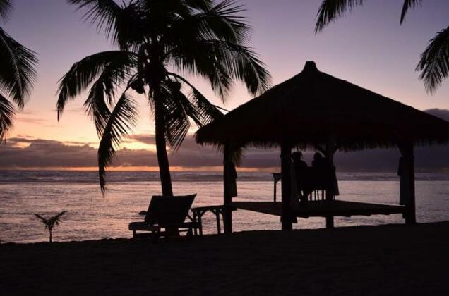 Crown Beach Resort & Spa - Photo2