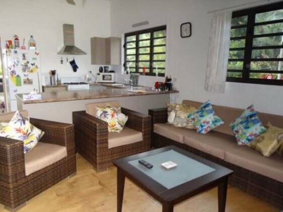 Eve and Sandys Holiday Home - Photo2