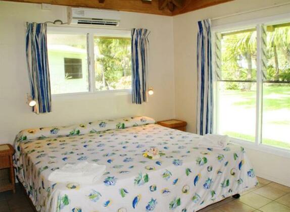 Lagoon Breeze Villas