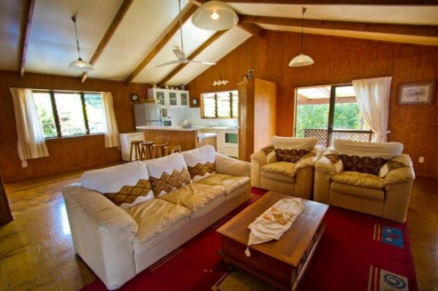 Nikao Beach Bungalows - Photo4
