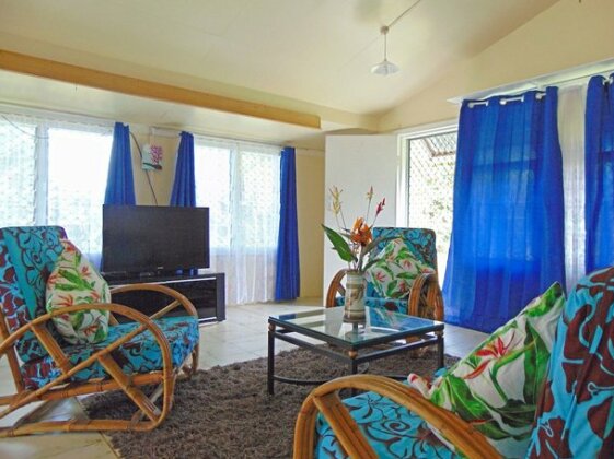 Twin Waters Beach Baches - Photo4