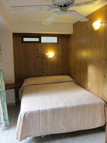 Raina Holiday Accommodation - Photo2