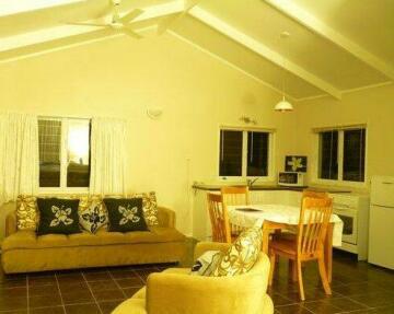 Te Akapuao Holiday Home and Studio Villas