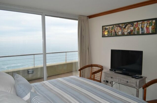 VIP Borgono Suites - Photo2
