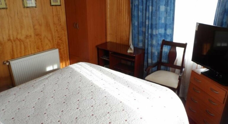 Hostal Espanol Coyhaique - Photo3
