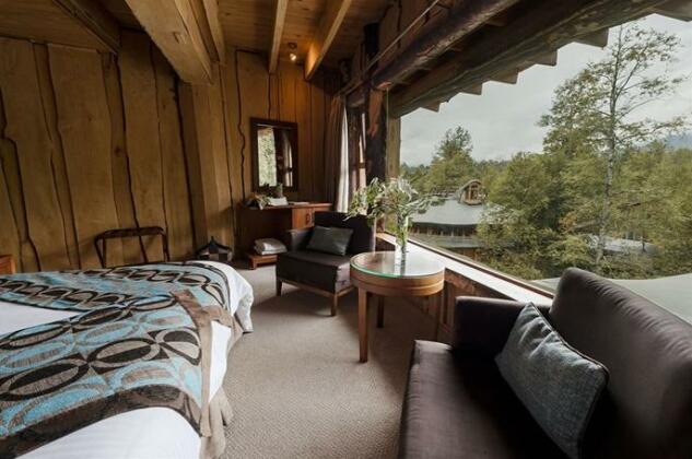 Huilo Huilo Nothofagus Hotel & Spa - Photo4