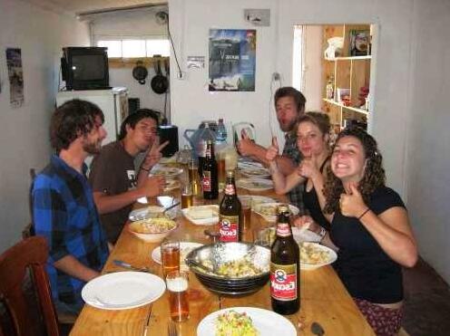 Surf Eat Sleep Hostel - Photo2