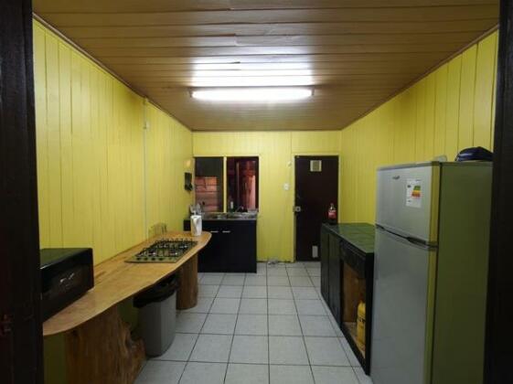 Tiki Hostel Backpackers - Photo2