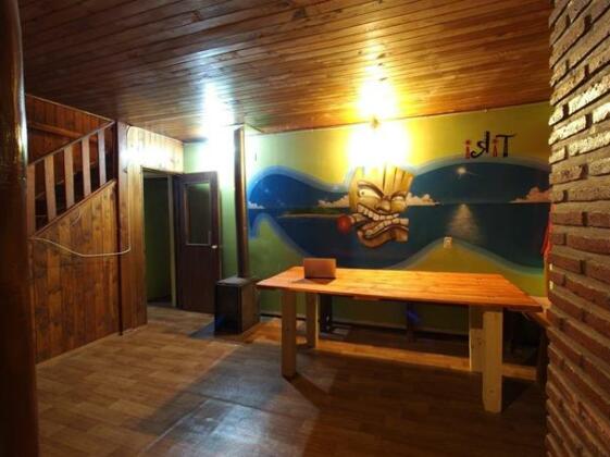 Tiki Hostel Backpackers - Photo4