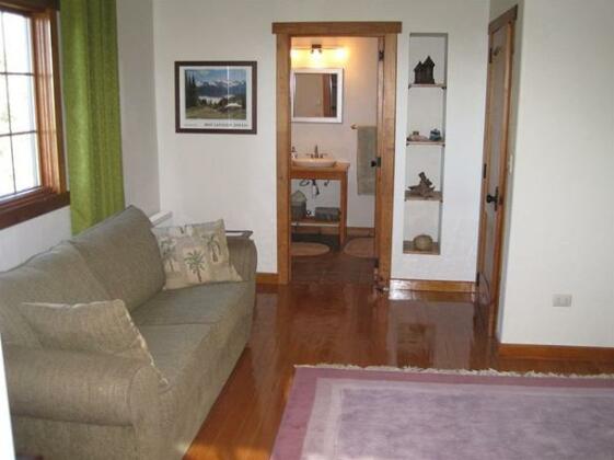Fox Hill Bed and Breakfast - Photo2
