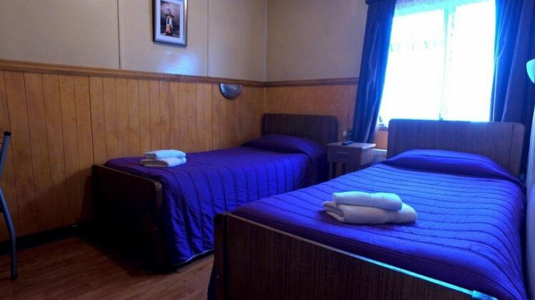 Hostal Victoria Punta Arenas - Photo5