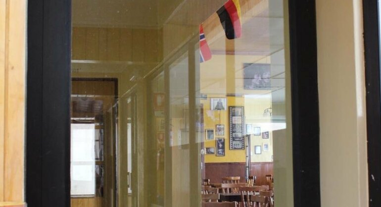 Hotel Yellow Submarine - Photo3