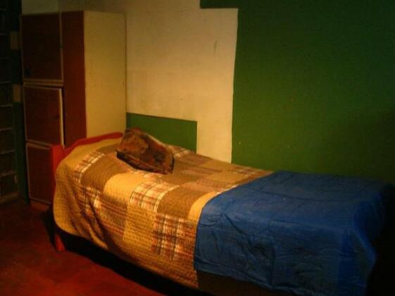 Hostel Claudio Arrau - Photo3