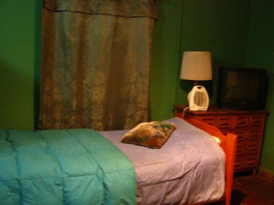 Hostel Claudio Arrau - Photo4