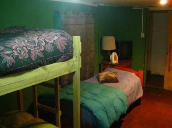 Hostel Claudio Arrau - Photo5