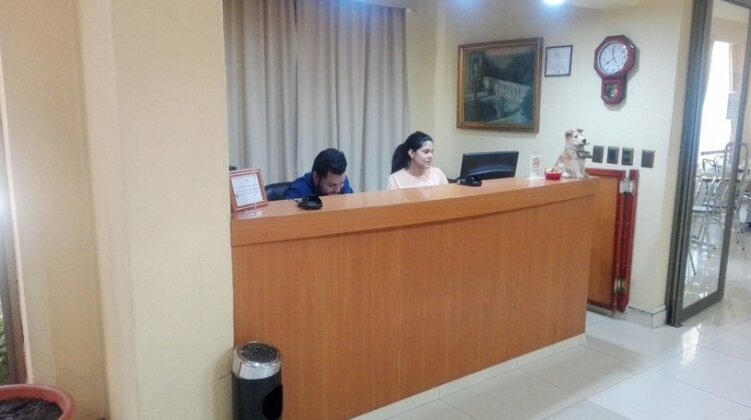 Hotel Maria Angola Santiago - Photo5