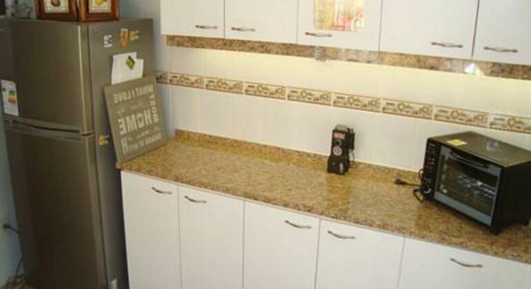 Mauge's Bed & Breakfast - Photo5