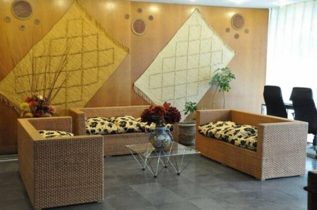Versalles Suites - Photo4