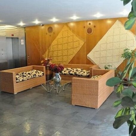 Versalles Suites - Photo5