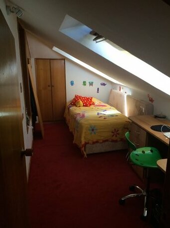 Homestay In Villa Esmeralda Norte Talca - Photo3