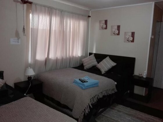 Hostal Los Guindos - Photo2