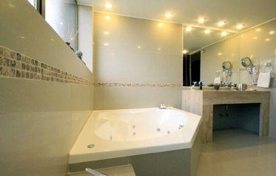 Hotel Frontera Plaza - Photo2