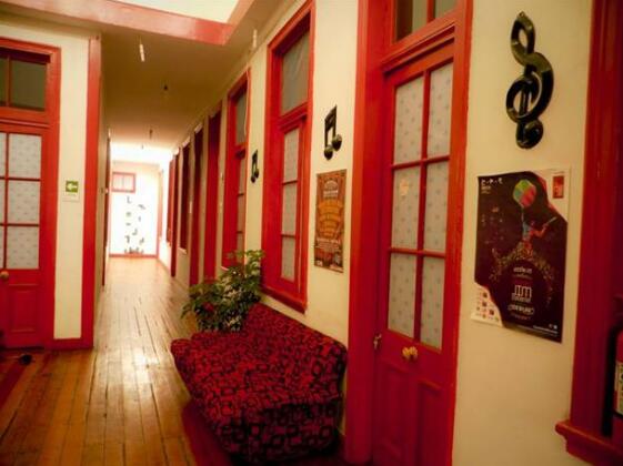 B SIDE House - Photo3