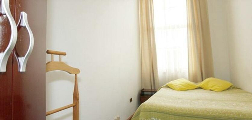 Casa Latina Bed & Breakfast - Photo3