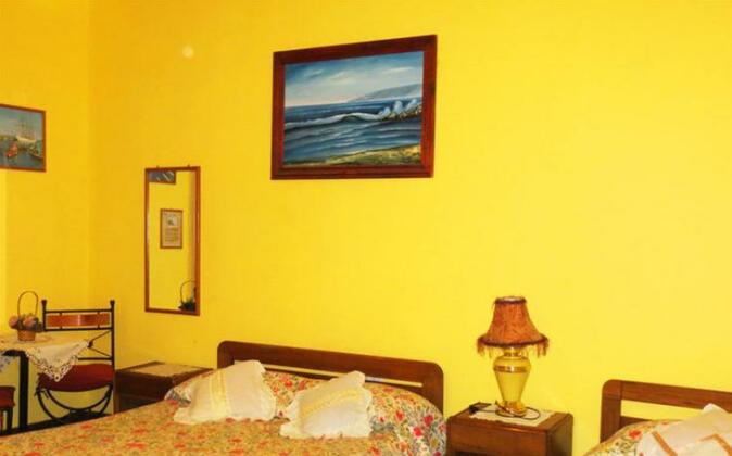 Hostal El Rincon Marino - Photo4